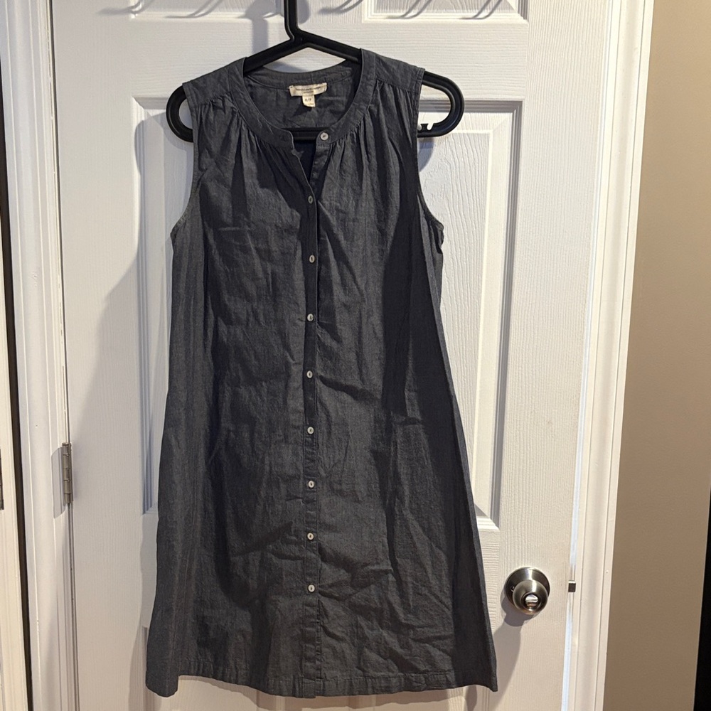 beachlunchlounge Charcoal Button-Front dress